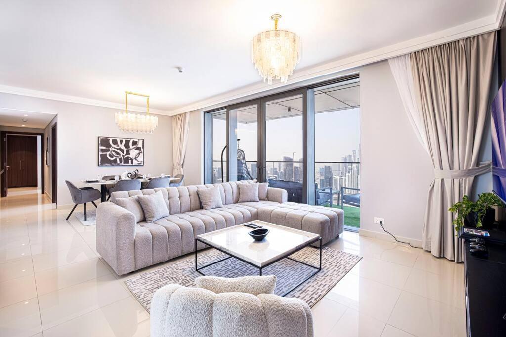 Appartement Magnificent Brand New Lux 3Br Burj & Fountain View à Dubaï Extérieur photo