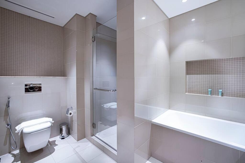 Appartement Magnificent Brand New Lux 3Br Burj & Fountain View à Dubaï Extérieur photo