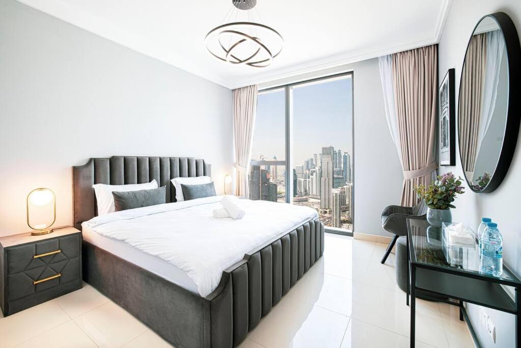 Appartement Magnificent Brand New Lux 3Br Burj & Fountain View à Dubaï Extérieur photo