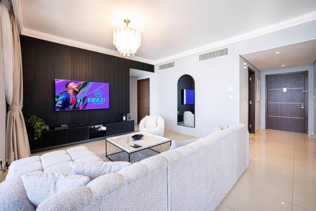 Appartement Magnificent Brand New Lux 3Br Burj & Fountain View à Dubaï Extérieur photo