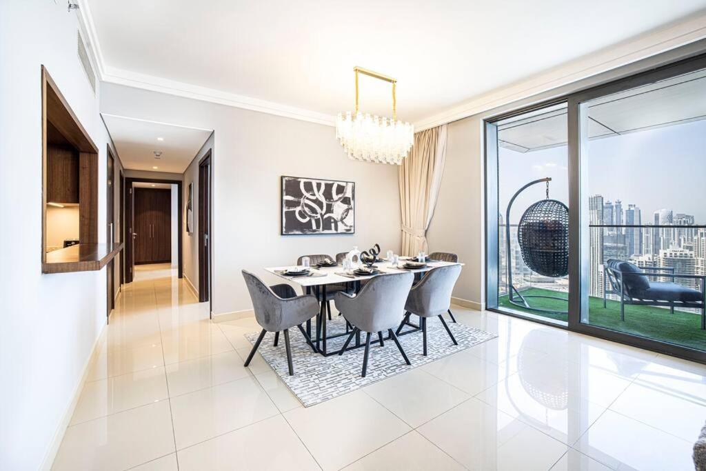 Appartement Magnificent Brand New Lux 3Br Burj & Fountain View à Dubaï Extérieur photo