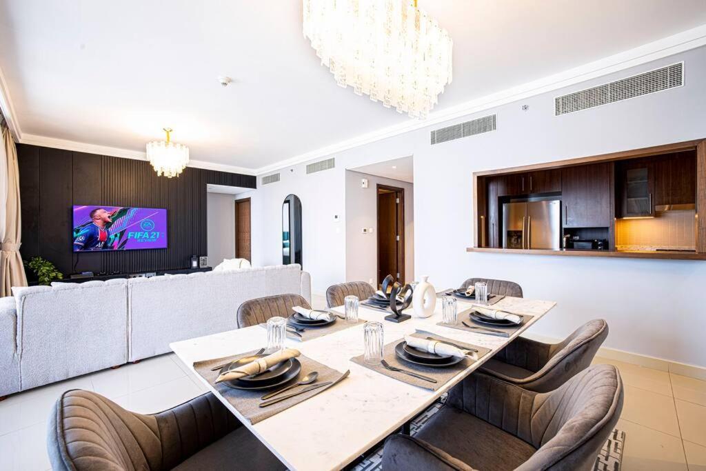 Appartement Magnificent Brand New Lux 3Br Burj & Fountain View à Dubaï Extérieur photo