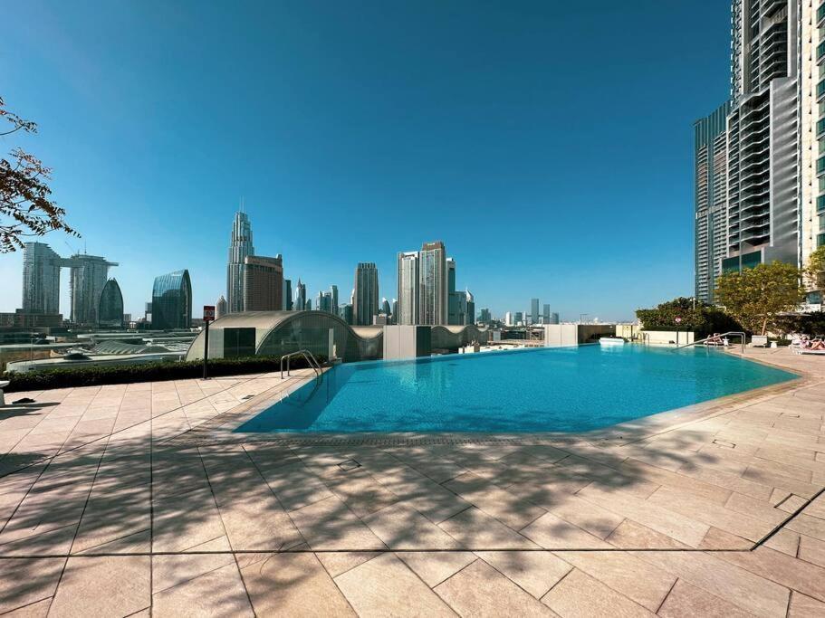 Appartement Magnificent Brand New Lux 3Br Burj & Fountain View à Dubaï Extérieur photo