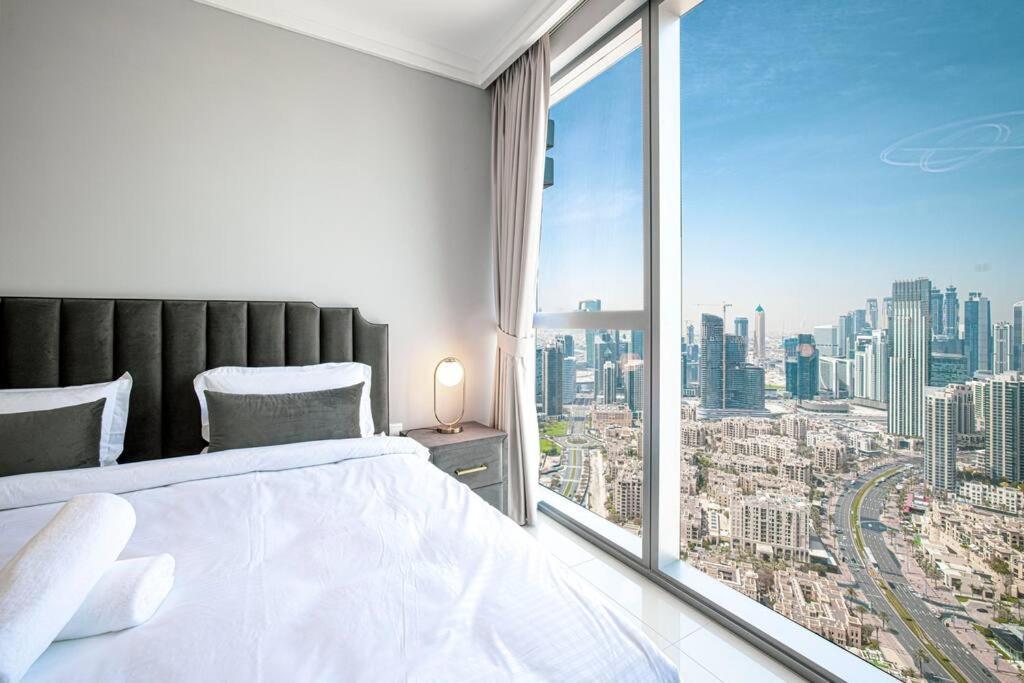 Appartement Magnificent Brand New Lux 3Br Burj & Fountain View à Dubaï Extérieur photo