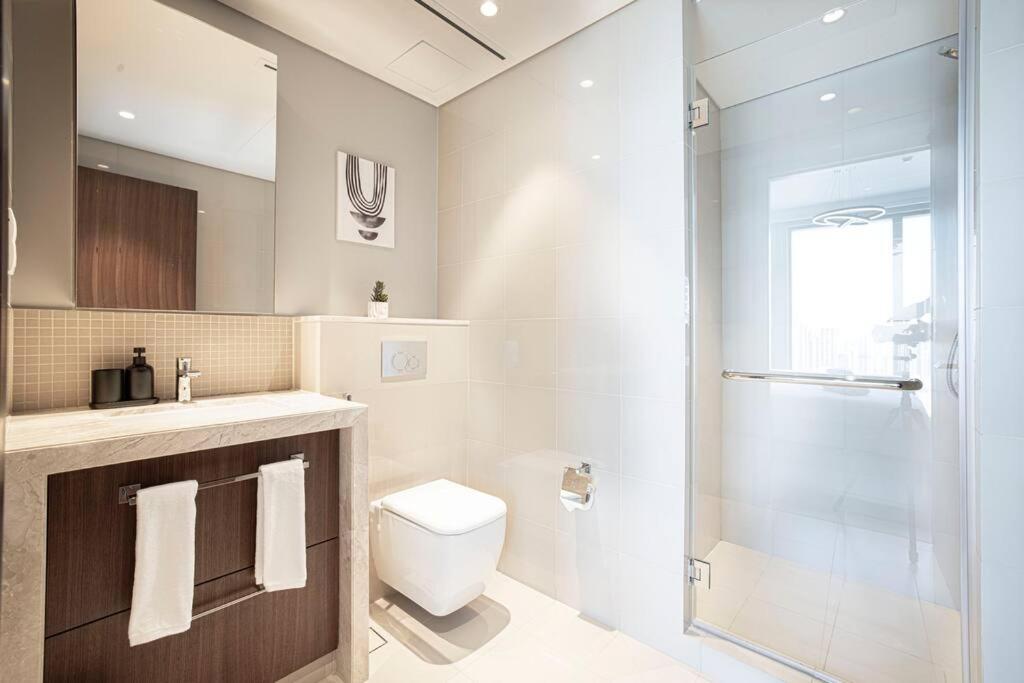 Appartement Magnificent Brand New Lux 3Br Burj & Fountain View à Dubaï Extérieur photo
